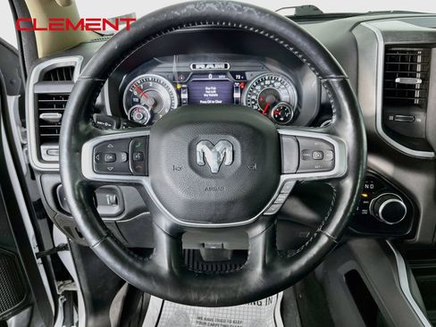 Used 2020 RAM 1500 Big Horn AWD/4WD image 14