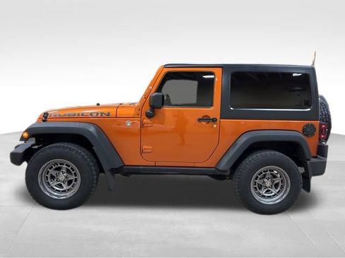 Used 2011 Jeep Wrangler Rubicon w/ Dual Top Group image 8