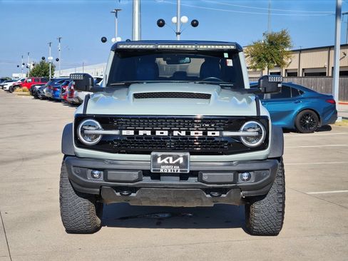 Used 2022 Ford Bronco Wildtrak AWD/4WD image 13