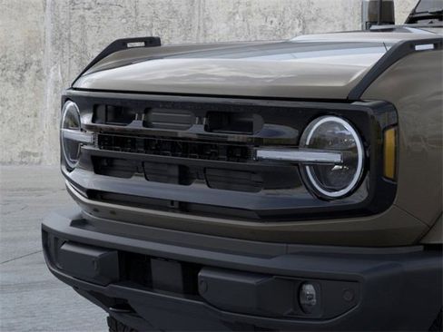 New 2025 Ford Bronco Outer Banks image 19