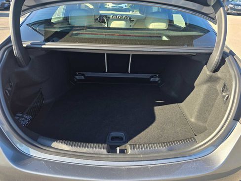 Used 2025 Mercedes-Benz C 300 Sedan image 16