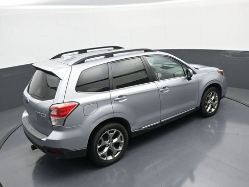 Used 2017 Subaru Forester 2.5i Touring w/ Popular Package #2 image 35