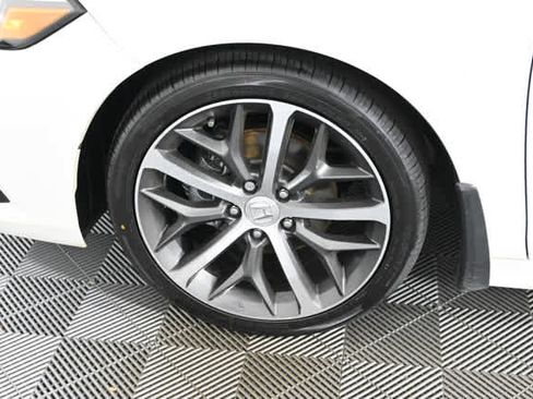 Used 2024 Honda Civic Touring image 29