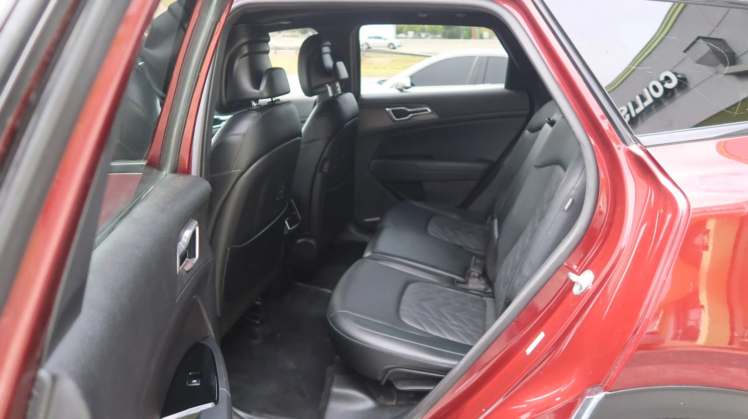 Used 2025 Kia Sportage X-Line w/ Premium Package AWD/4WD image 20