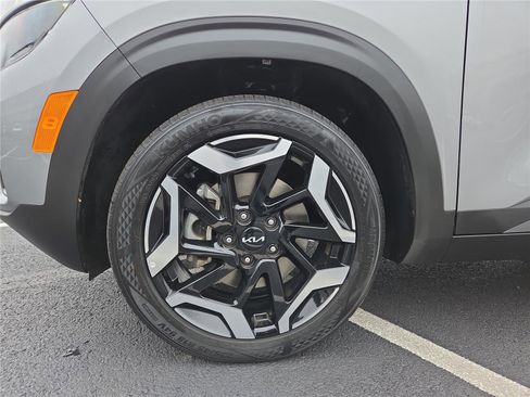 Certified 2024 Kia Seltos SX image 11