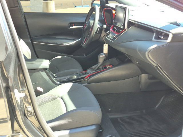 Used 2020 Toyota Corolla SE FWD image 19