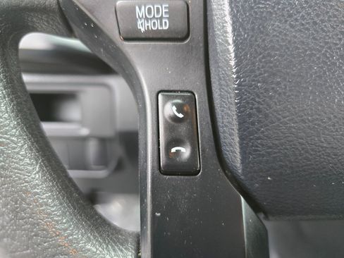 Used 2016 Toyota Tacoma SR RWD image 6