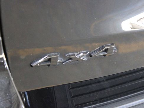 Used 2022 Jeep Grand Cherokee Laredo X image 47