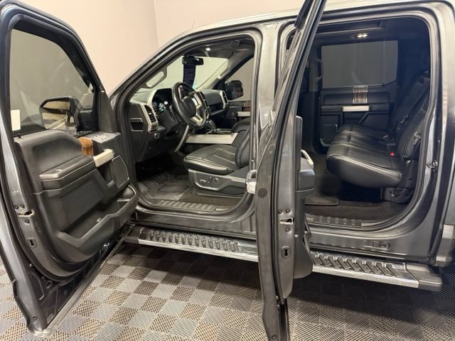 Used 2018 Ford F150 Lariat w/ Equipment Group 502A Luxury AWD/4WD image 13