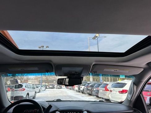 Used 2018 Chevrolet Tahoe LT image 13