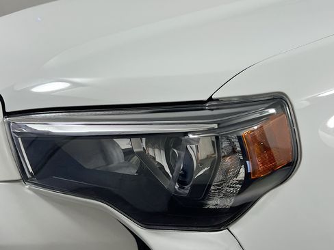 Used 2024 Toyota 4Runner SR5 RWD image 32