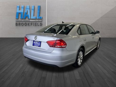 Used 2015 Volkswagen Passat 1.8T Wolfsburg Edition image 5