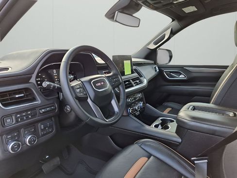 Used 2024 GMC Yukon XL AT4 w/ AT4 Premium Plus Package image 30