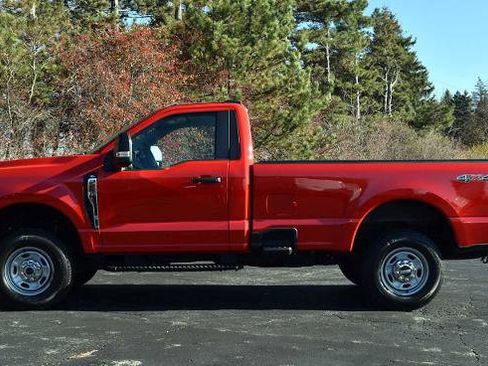 Certified 2024 Ford F250 XL w/ Snow Plow Prep Package image 5