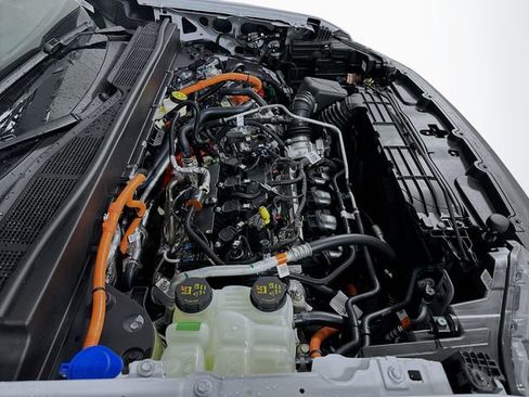 New 2026 Ford Maverick XLT w/ Equipment Group 301A image 15