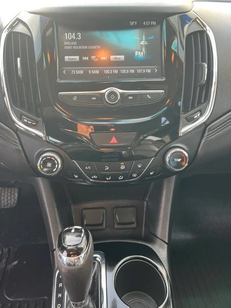 Used 2017 Chevrolet Cruze Premier FWD image 32