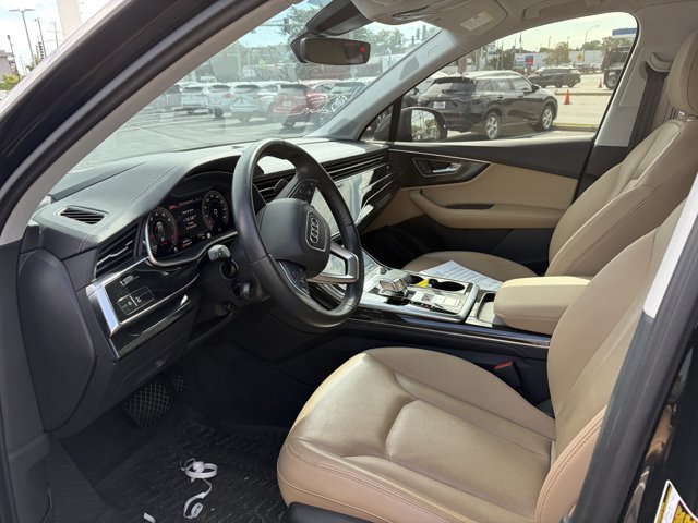 Used 2023 Audi Q7 3.0T Prestige w/ Prestige Package AWD/4WD image 5