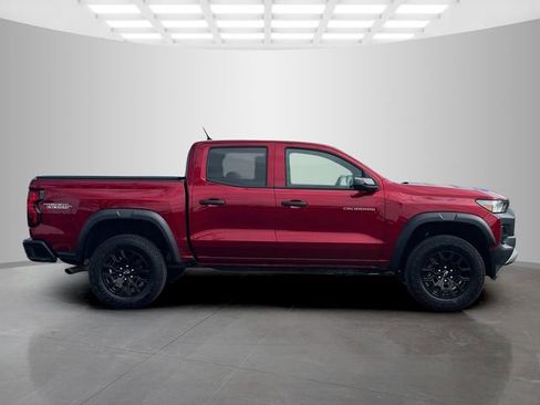 Used 2025 Chevrolet Colorado Trail Boss image 8