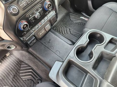 Used 2021 Chevrolet Silverado 1500 RST AWD/4WD image 19