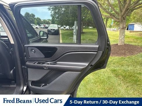 Used 2023 Lincoln Aviator Reserve w/ Elements Package Plus AWD/4WD image 19