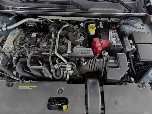 Used 2024 Nissan Sentra SR FWD image 32