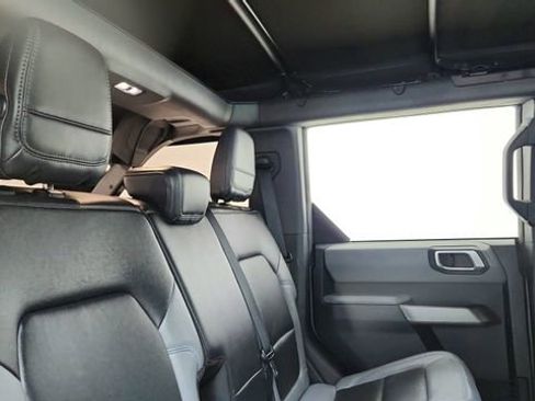 Used 2023 Ford Bronco Black Diamond image 24