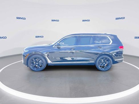 Used 2022 BMW X7 xDrive40i AWD/4WD image 5
