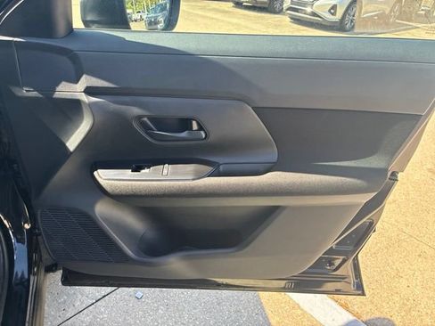 Used 2026 Nissan Kicks S FWD image 13