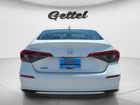 Used 2023 Honda Civic EX image 6