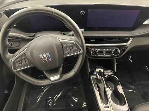 Used 2024 Buick Envista Sport Touring FWD image 24