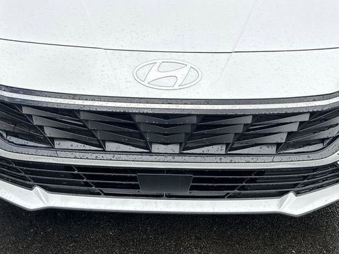 New 2026 Hyundai Elantra SEL Sport Premium w/ Cargo Package FWD image 36