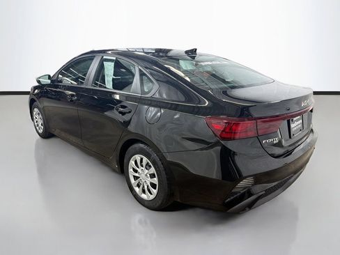 Used 2023 Kia Forte LX FWD image 8