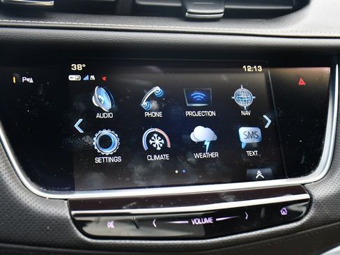 Used 2018 Cadillac XT5 Luxury w/ LPO, Wheel Lock Package image 26