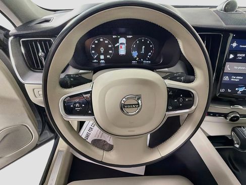 Used 2019 Volvo XC60 T5 Inscription w/ Protection Package FWD image 12