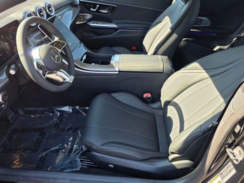 Used 2026 Mercedes-Benz CLE 300 4MATIC Coupe image 5