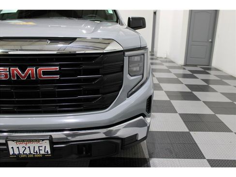 Used 2025 GMC Sierra 1500 Pro w/ Pro Value Package image 8