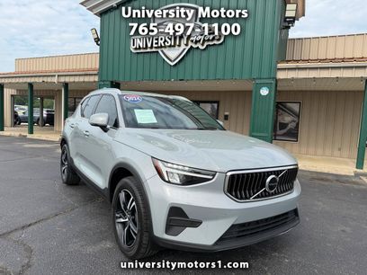 Used 2024 Volvo XC40 B5 Core