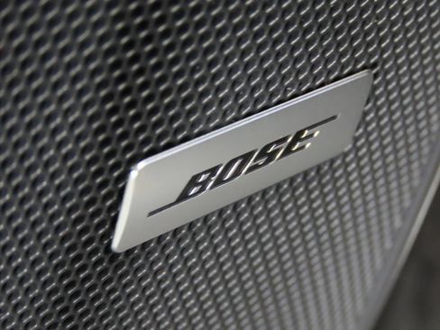 Certified 2023 Porsche Cayenne Turbo S AWD/4WD image 40