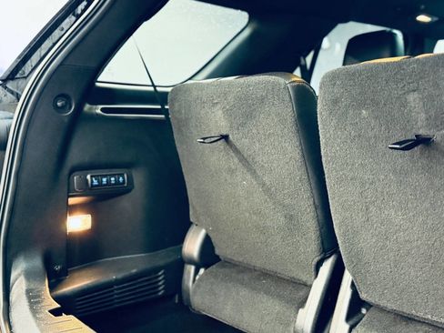 Used 2017 Ford Explorer Limited w/ Equipment Group 303A image 15