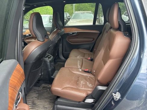 Used 2023 Volvo XC90 T8 Plus w/ Protection Package AWD/4WD image 13