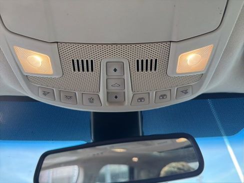 Used 2018 Ford Edge Titanium w/ Equipment Group 302A image 23