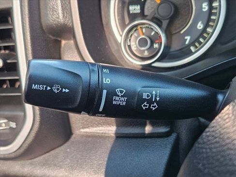 Used 2020 RAM 1500 Big Horn RWD image 14