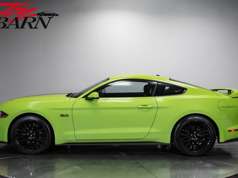 Used 2020 Ford Mustang GT Premium w/ GT Performance Package RWD image 2