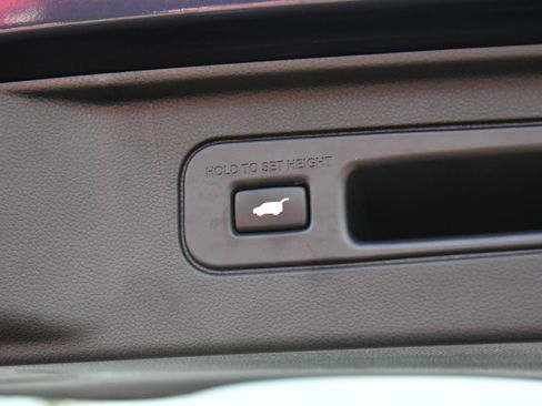 Used 2024 Honda Pilot EX-L image 46