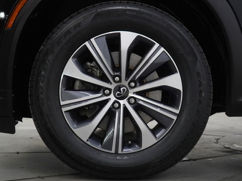 Used 2023 INFINITI QX60 Pure image 31