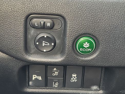 Used 2021 Honda Pilot Touring image 22