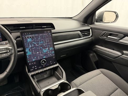 Used 2026 GMC Terrain Elevation image 16