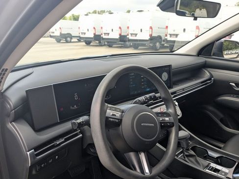 Used 2025 Hyundai Tucson SEL image 10