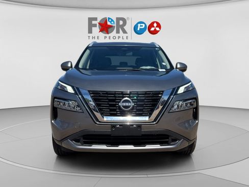 Used 2023 Nissan Rogue SL w/ SL Premium Package FWD image 8