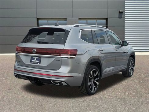 New 2026 Volkswagen Atlas SEL Premium R-Line image 7